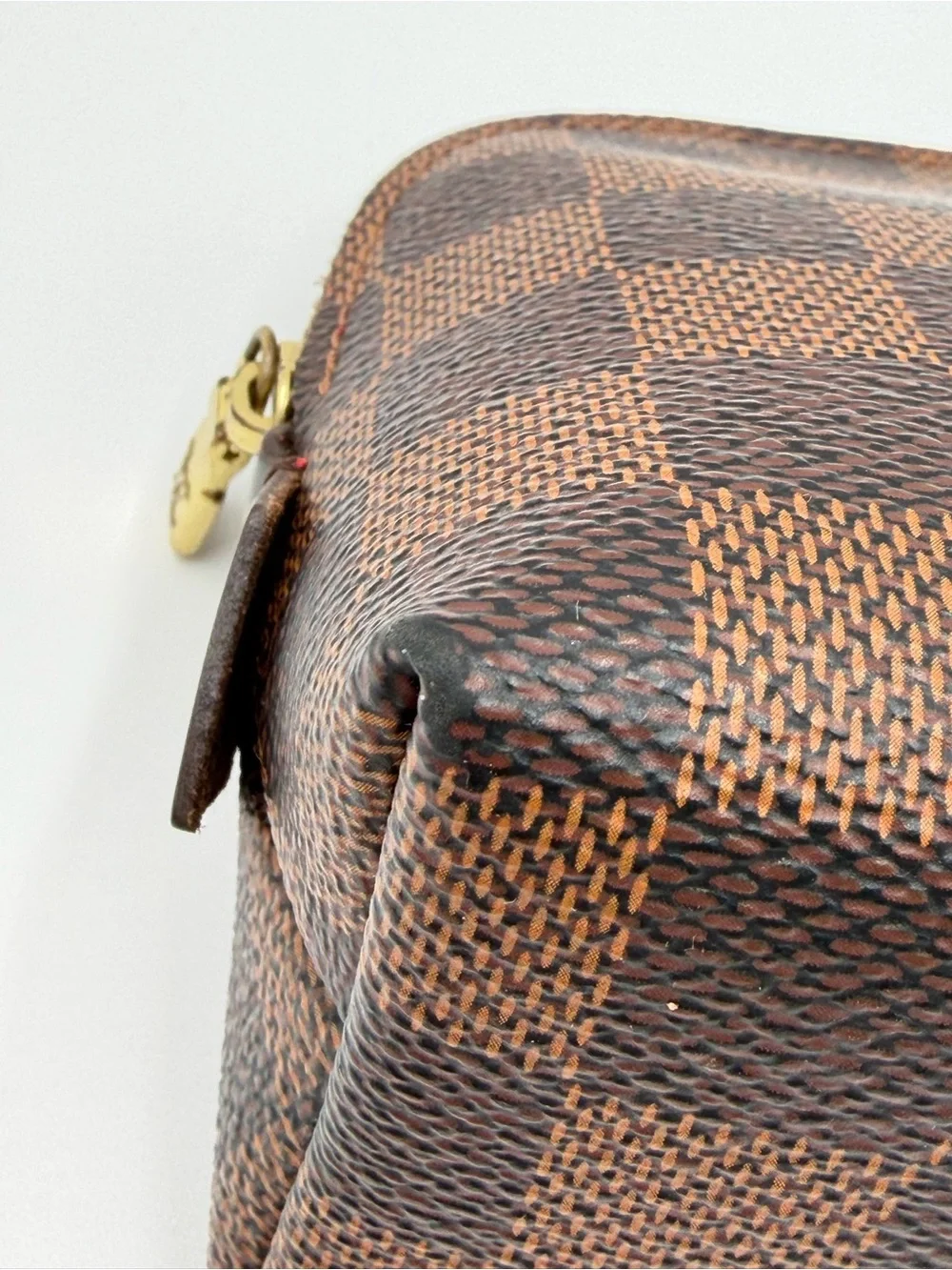 Louis Vuitton Damier Ebene Cosmetic Bag Great Condition w/Dust Bag & Entrupy COA